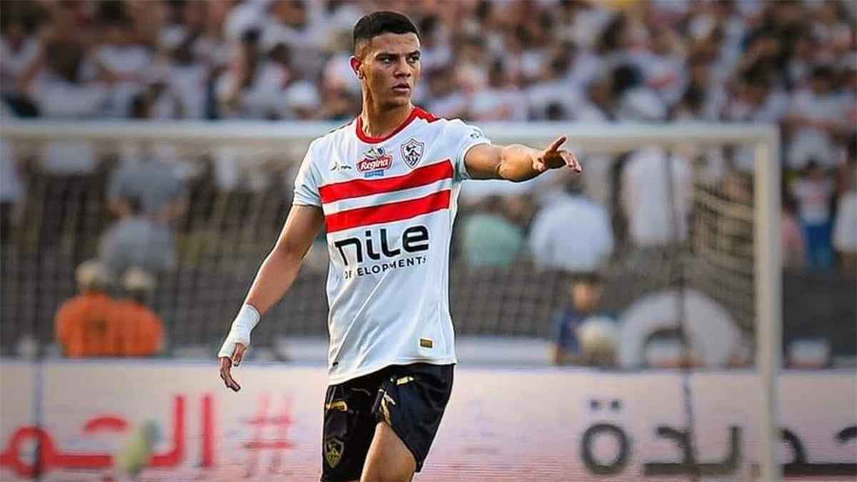 الزمالك يمدد عقد محمد شحاتة وسط أزمة مالية 1 الزمالك يمدد عقد محمد شحاتة وسط أزمة مالية