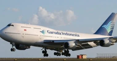 اختفاء طائرة إندونيسية تقل 11 شخصًا في جنوب سولاويزي وبدء عمليات بحث مكثفة