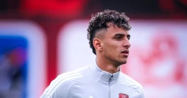 أحمد عيد: التزمنا بتعليمات الجهاز الفنى أمام يانج أفريكانز.. وارتداء قميص الأهلى فخر كبير