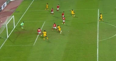 الأهلي يتقدم بهدف تريزيجيه أمام يانج أفريكانز قبل الاستراحة