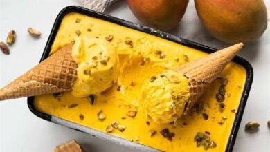 آيس كريم المانجو المنزلي: وصفة سهلة وسريعة بدون كريمة ثقيلة