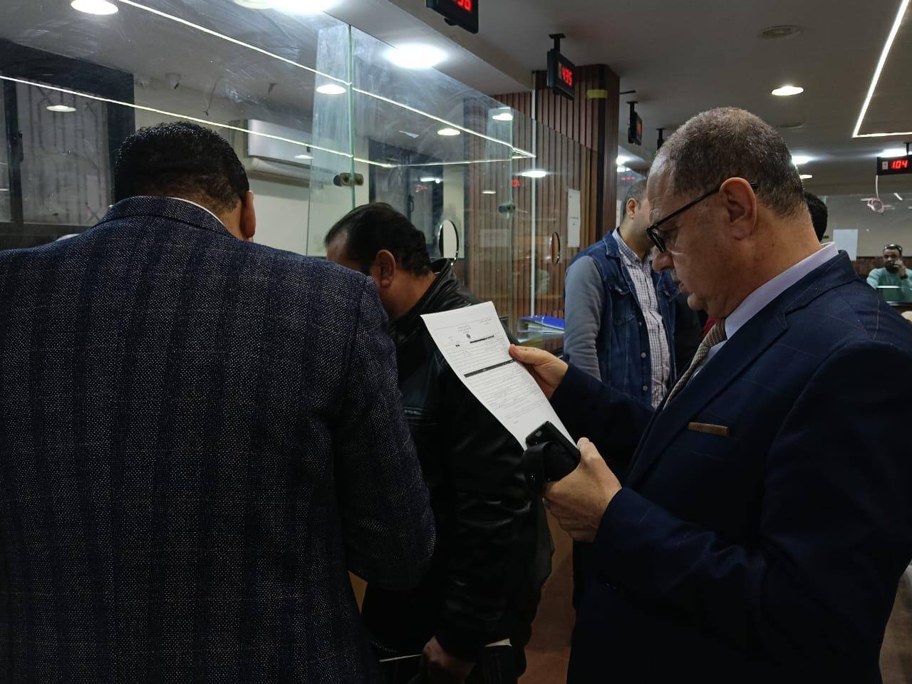 التنمية المحلية: حملات مفاجئة على أحياء الهرم والنزهة تنهي 1247 معاملة متوقفة