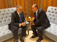 وزير الخارجية يبحث مع نظيره الباكستاني تطورات القضية الفلسطينية واليمن على هامش اجتماع «التعاون الإسلامي»