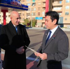 وزير التعليم يصطحب نظيره الياباني لزيارة محور شينزو آبي ويؤكد عمق التعاون الثنائي