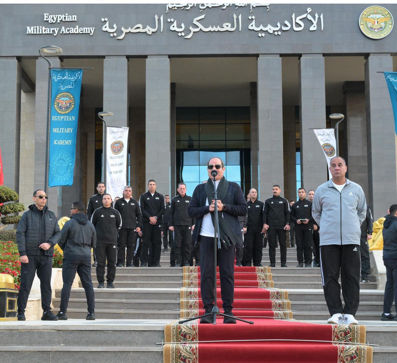 السيسي يتفقد الأكاديمية العسكرية فجرًا ويؤكد: بناء الإنسان والتعليم الجاد أساس قوة الدولة 1 السيسي يتفقد الأكاديمية العسكرية فجرًا ويؤكد: بناء الإنسان والتعليم الجاد أساس قوة الدولة