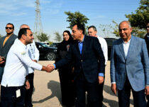 مدبولي يتفقد مصنع شركة القناة للسكر بملوي في المنيا بطاقة إنتاج 900 ألف طن سنويًا