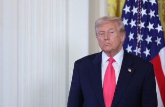 ترامب: أنا من أنقذت الناتو… وتحركات أوروبية لزيادة الوجود العسكري في جرينلاند