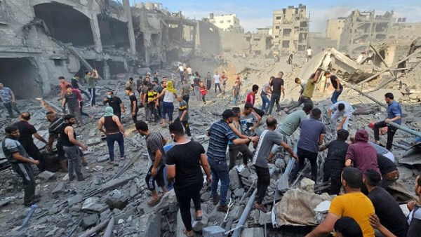 حصيلة مروعة: 71,419 شهيدًا و171,318 مصابًا في غزة منذ أكتوبر 2023، واستمرار الأزمات الإنسانية بعد وقف إطلاق النار