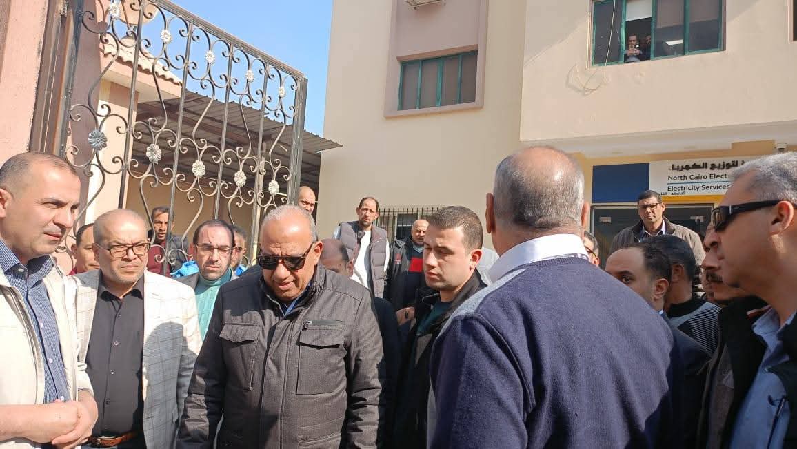 وزير الكهرباء يتفقد شبكات وإيرادات كهرباء الخانكة وقطاع المرج والقلج في زيارة مفاجئة