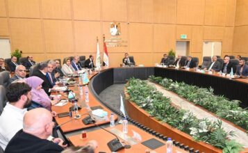 وزير الإسكان يتابع الموقف التنفيذي لمشروع "حدائق تلال الفسطاط" بالقاهرة التاريخية 2 وزير الإسكان يتابع الموقف التنفيذي لمشروع "حدائق تلال الفسطاط" بالقاهرة التاريخية