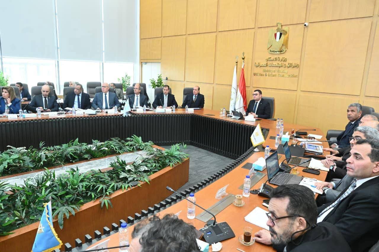 وزير الإسكان يتابع الموقف التنفيذي لمشروعات «حياة كريمة» لتطوير قرى الريف المصري