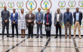 هيئة الدواء المصرية توقّع الإطار التنفيذي لمذكرة تفاهم مع نظيرتها الرواندية لتعزيز التعاون الدوائي 3 هيئة الدواء المصرية توقّع الإطار التنفيذي لمذكرة تفاهم مع نظيرتها الرواندية لتعزيز التعاون الدوائي