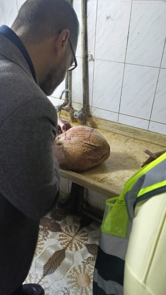 حملة مكبرة لرفع الإشغالات من شوارع وميادين مدينة القناطر الخيرية بمحافظة القليوبية