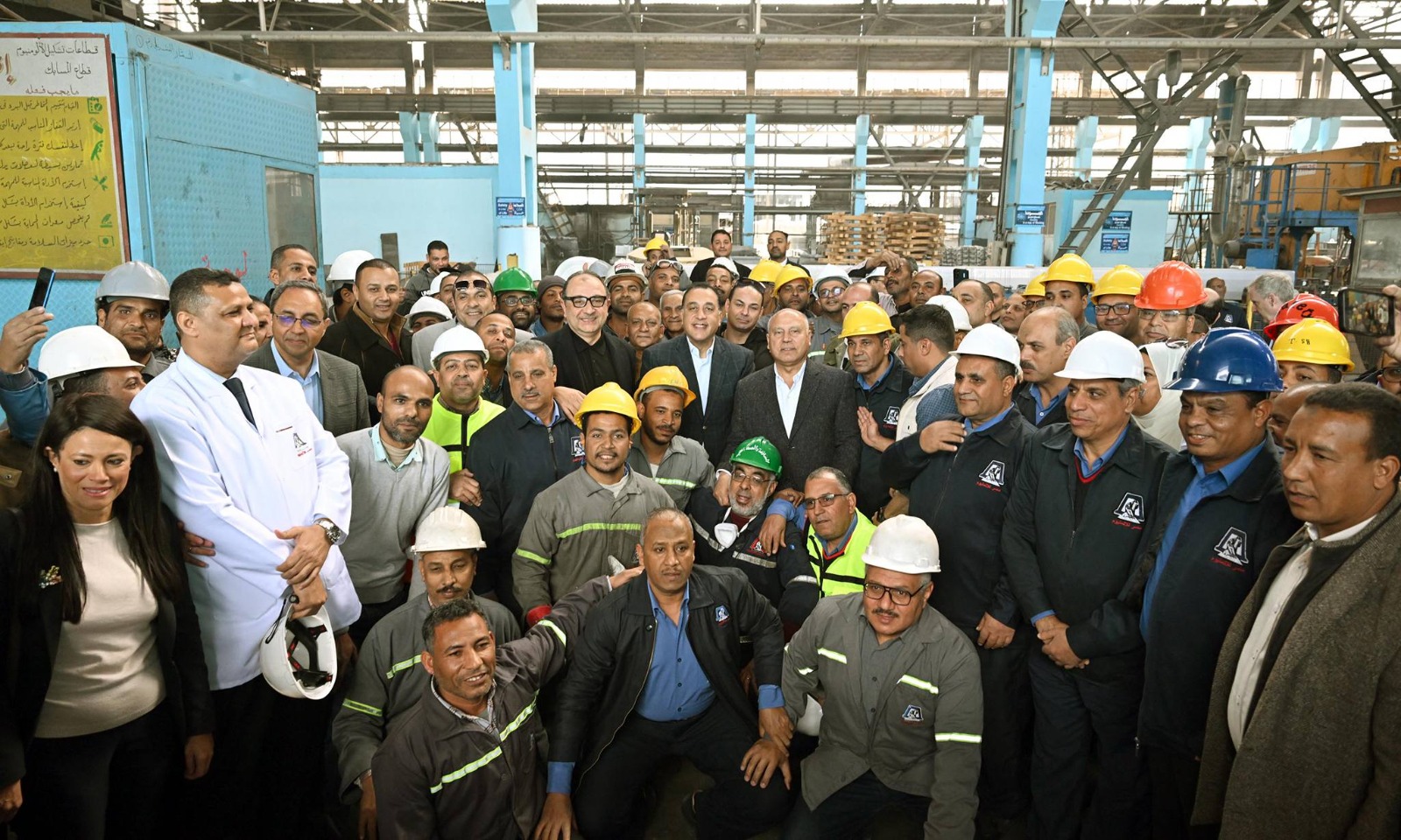 قلاع الصناعة المصرية تستعيد بريقها بـ 17.5 مليون دولار.. "مدبولي" يفتتح خط إنتاج سلك الألومنيوم بنجع حمادي لمضاعفة الطاقة الإنتاجية إلى 120 ألف طن سنويًا