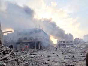 خارطة طريق لإنهاء أوجاع سنوات الحرب.. "لجنة الخبراء" تبدأ عهداً جديداً في غزة بدعم مصري ودولي.. وعامان من العمل لإعادة الحياة