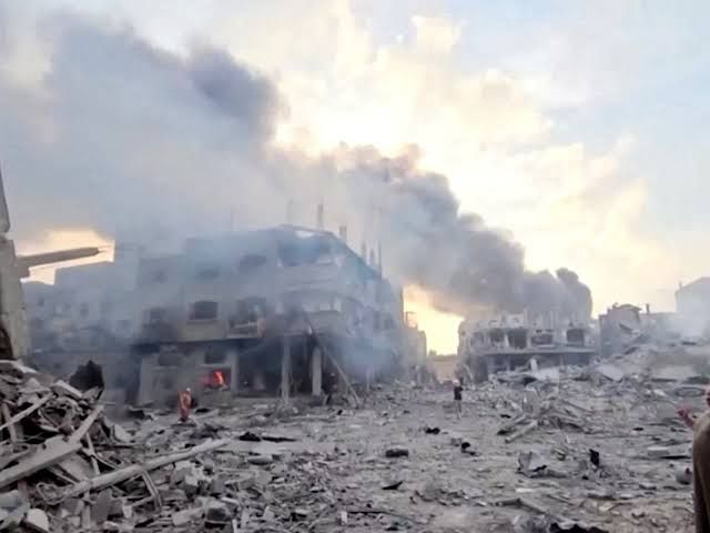 خارطة طريق لإنهاء أوجاع سنوات الحرب.. "لجنة الخبراء" تبدأ عهداً جديداً في غزة بدعم مصري ودولي.. وعامان من العمل لإعادة الحياة