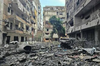 حرب غزة تفرض خسائر غير مسبوقة على تل أبيب.. انهيار اقتصادي وعسكري.. أزمات اجتماعية ونفسية.. وموجات هجرة تهدد مستقبل المدينة 2 حرب غزة تفرض خسائر غير مسبوقة على تل أبيب.. انهيار اقتصادي وعسكري.. أزمات اجتماعية ونفسية.. وموجات هجرة تهدد مستقبل المدينة