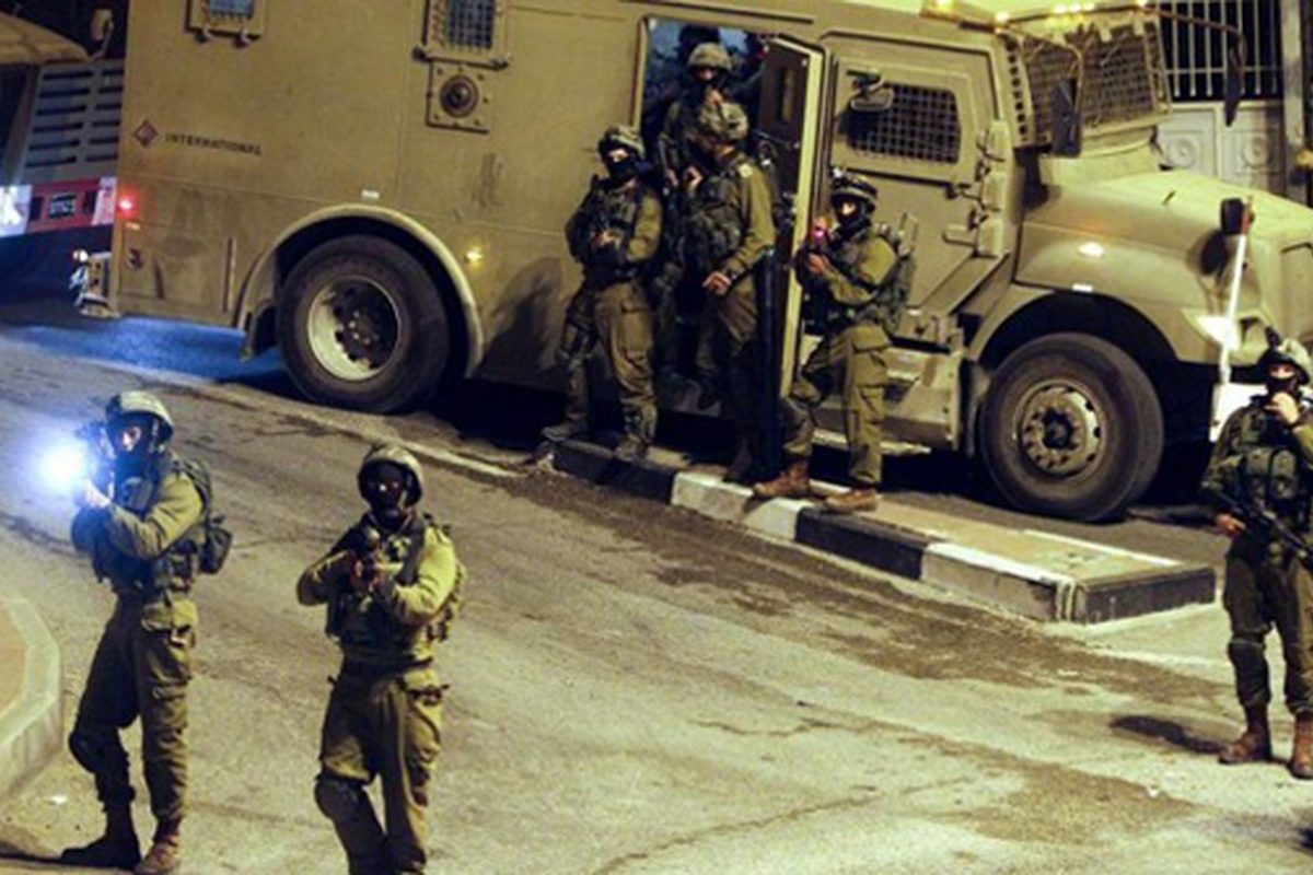 قوات الاحتلال الإسرائيلي تقتحم بلدة الخضر جنوب بيت لحم: توترات واعتقالات في الضفة الغربية