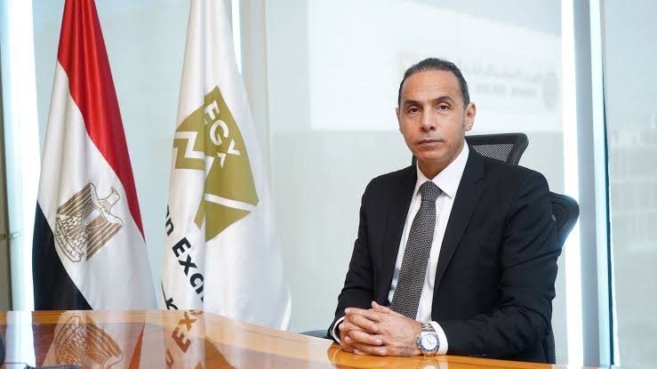 رئيس البورصة المصرية: إطلاق أدوات تداول جديدة وزيادة السيولة لجذب المستثمرين