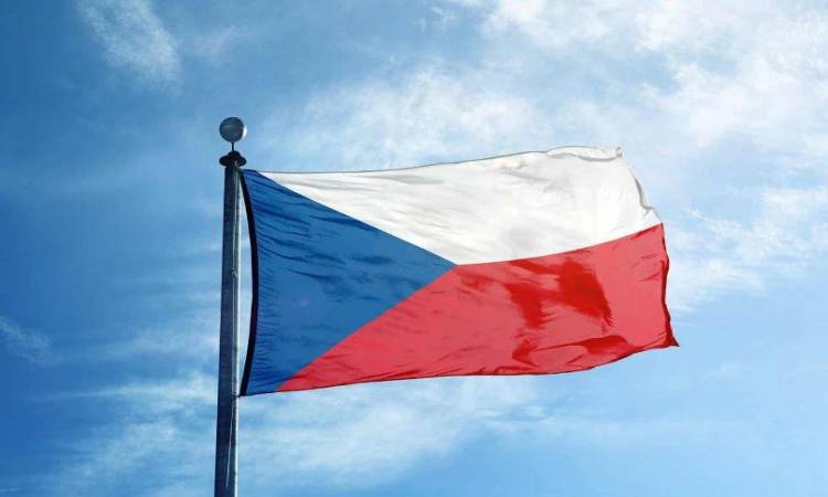 التشيك تتلقى دعوة للانضمام إلى مجلس السلام