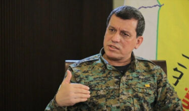 الاشتباكات تتصاعد في مخيم الهول والجيش السوري يعلن جاهزيته للاستلام