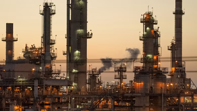 أسعار النفط ترتفع مع استمرار المحادثات النووية بين أمريكا وإيران