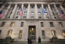 استقالة رئيسة الشئون القانونية في "جولدمان ساكس" على خلفية ارتباطات بإبستين