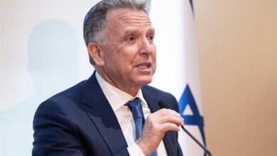 إسرائيل: رئيس الأركان ورئيس الموساد يشاركان في اجتماع نتنياهو مع المبعوث الأمريكي لبحث إيران وغزة