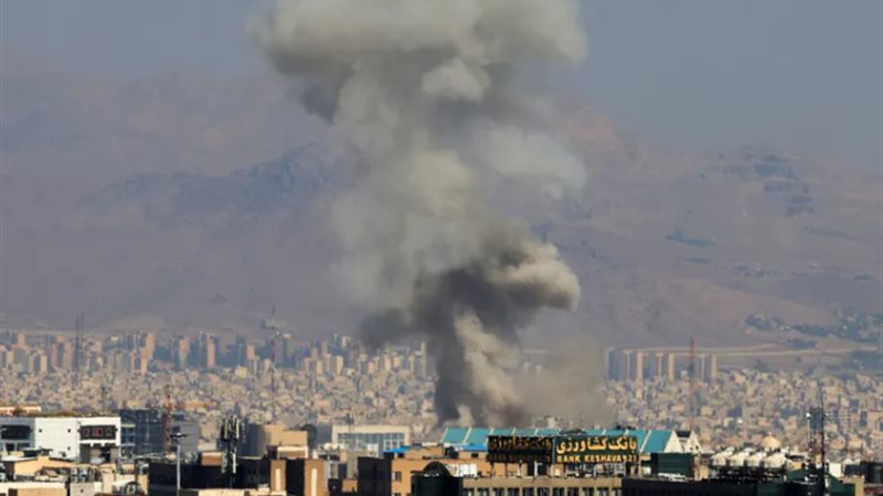 أنباء عن مقتل قيادات إيرانية وقصف مدرسة يوقع عشرات القتلى جنوب إيران