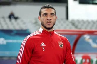 رامي ربيعة يواجه الإيقاف لمباراتين بسبب البطاقة الحمراء