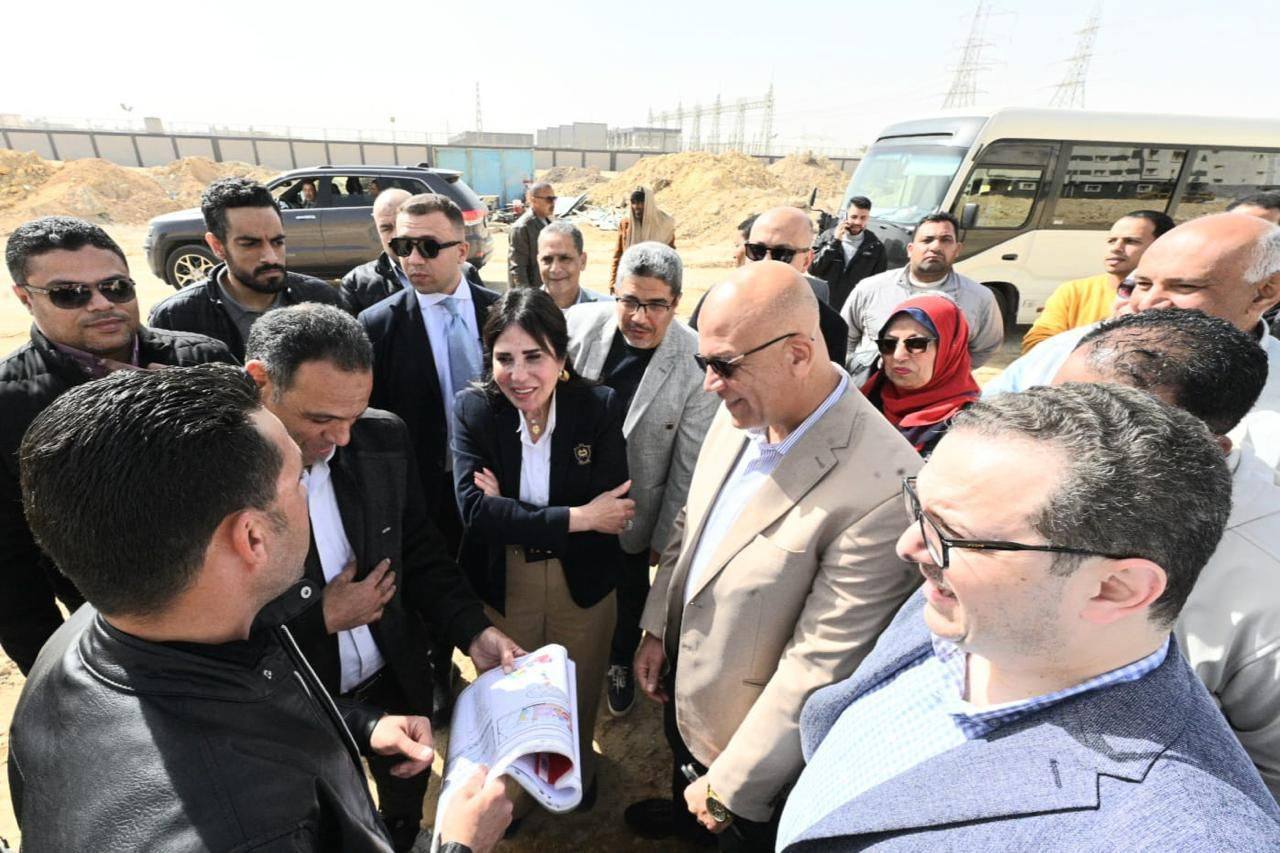 أول زيارة بعد تولي الوزارة.. وزيرة الإسكان تتفقد مشروع "سكن كل المصريين" في حدائق العاصمة 