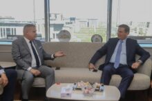 وزير الزراعة يبحث مع لجنة الزراعة بالشيوخ دعم الاستثمار وتعزيز الأمن الغذائي