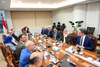 وزيرة الإسكان تتابع جهود التسويق وتسليم الوحدات السكنية في المدن الجديدة