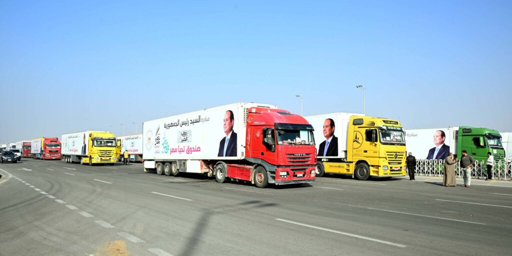 مدبولي يطلق مبادرة أبواب الخير لتوزيع ملايين الوجبات وكراتين رمضان على الأسر الأولى بالرعاية