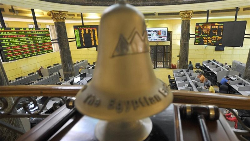 تراجع مؤشرات البورصة المصرية وخسارة 88 مليار جنيه بنهاية تعاملات الخميس