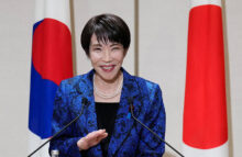 البرلمان الياباني يعيد انتخاب تاكايتشي رئيسة للوزراء