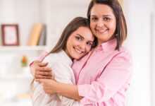 7 نصائح لتوطيد علاقتك بابنتك