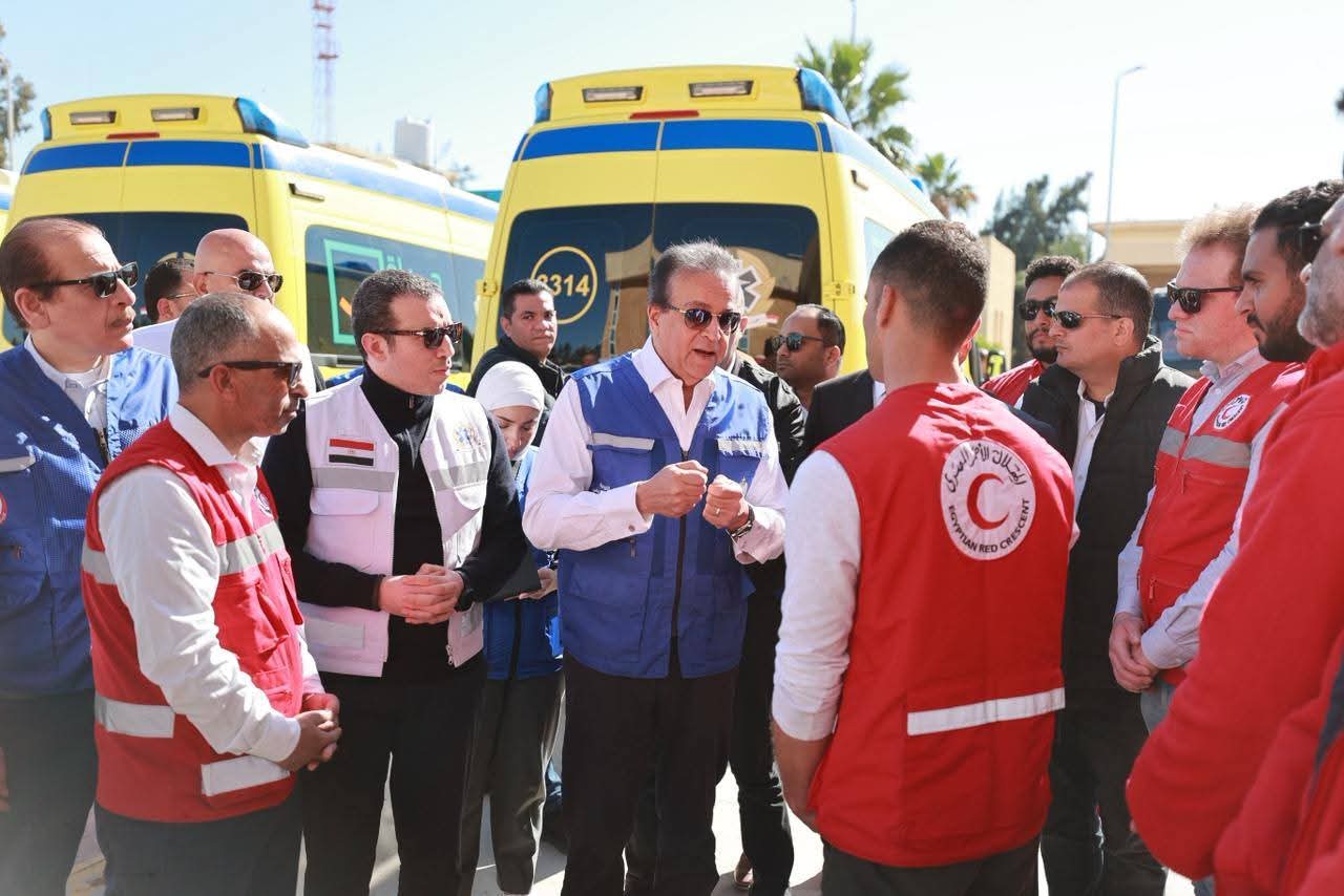 وزير الصحة يتفقد معبر رفح ومستشفيات شمال سيناء لمتابعة علاج المصابين الفلسطينيين