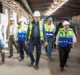 وزير قطاع الأعمال العام يتفقد شركة «شيني» بالقليوبية ويوجه بتكثيف الجهود لزيادة الإنتاج وتطوير التسويق