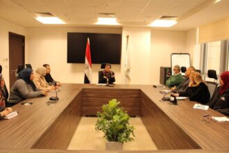 نائب وزير الصحة تستعرض إنجازات ملف السكان خلال 19 شهرًا وتعلن خطط المرحلة المقبلة 2 نائب وزير الصحة تستعرض إنجازات ملف السكان خلال 19 شهرًا وتعلن خطط المرحلة المقبلة