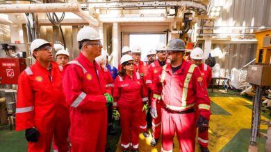 وزير البترول يتفقد حفر أول بئر إنتاجية بحقل "غرب مينا" ضمن استثمارات شل بالمتوسط