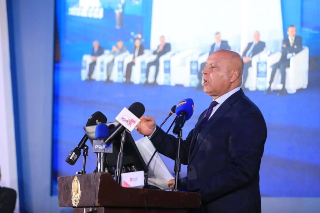 "الممرات اللوجستية الذكية"... مصر تضع خطة شاملة لتحويل نفسها إلى مركز إقليمي ودولي للنقل واللوجستيات وتجارة الترانزيت