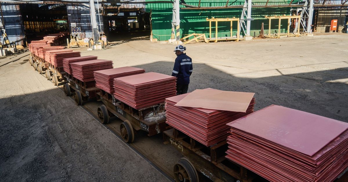 زامبيا تعلق العمليات في منجم «موفوليرا» لعدم الالتزام بمعايير السلامة