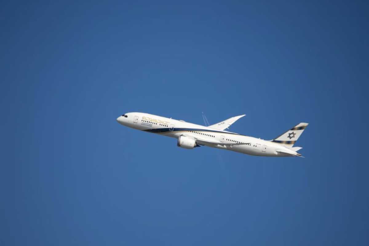 إسرائيل تغرم شركة طيران "العال" 39 مليون دولار بسبب رفع أسعار التذاكر خلال حرب غزة