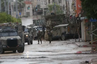 الاحتلال يشن حملة اقتحامات في بيت لحم وبيت ساحور 3 الاحتلال يشن حملة اقتحامات في بيت لحم وبيت ساحور