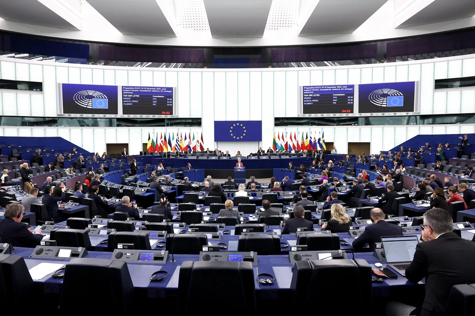 البرلمان الأوروبي يستعد لفرض حظر كامل على الصلب الروسي