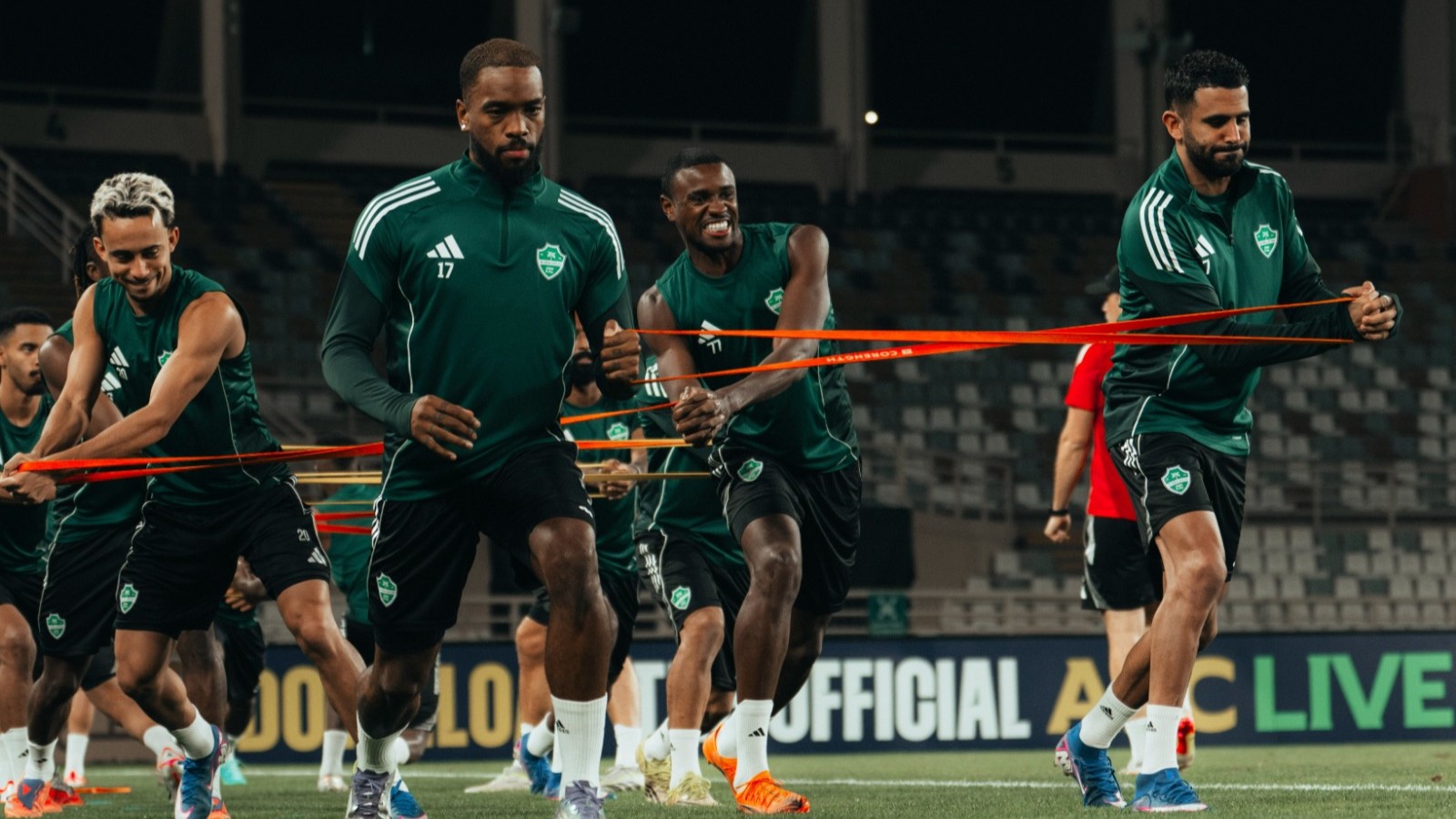 مباريات اليوم الإثنين 9-2-2026: الهلال وشباب الأهلي في الصدارة