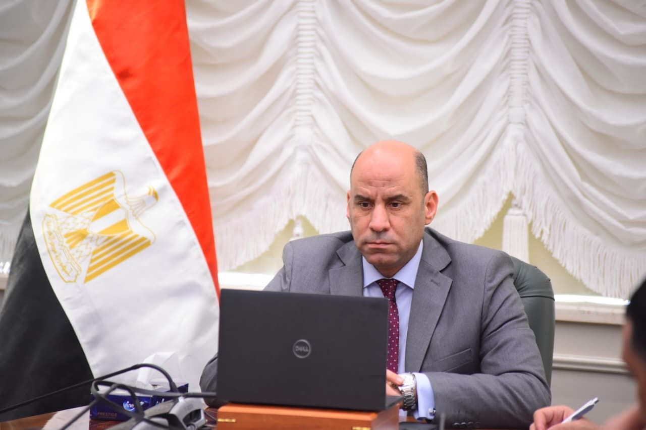 التضامن والعمل يتابعان حادث محور 30 يونيو في بورسعيد ويقدمان الدعم للضحايا والمصابين