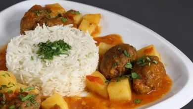 كفتة الأرز مع شوربة الخضار:وجبة مصرية متكامله