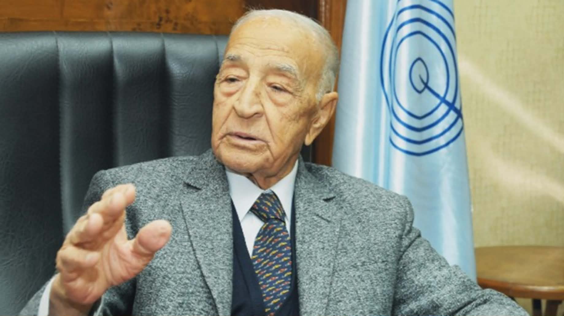 اتحاد الكرة ينعى الإذاعي فهمي عمر بعد رحيله عن 98 عامًا